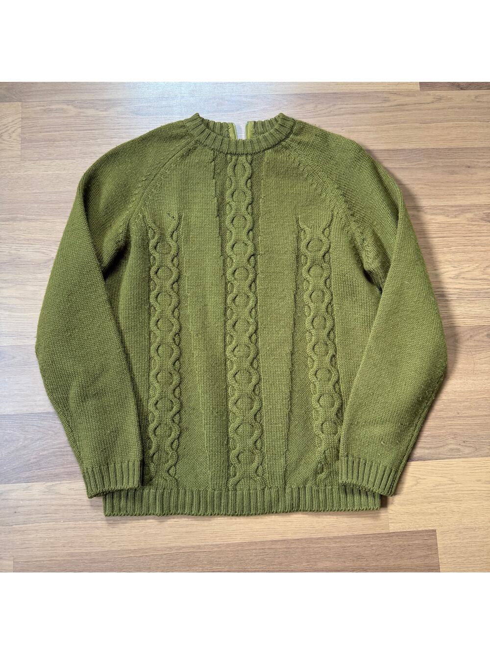 Women's Vintage 70's Olive Green British Wool Knit Crewneck Pullover Sweater M